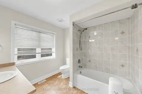 148 Holloway Terrace Milton ON L9T 0R6