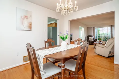 64 Dalraith Crescent Brampton ON L6T 2X5