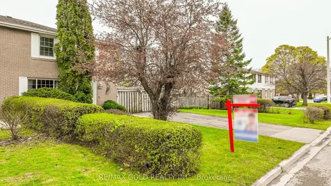 64 Dalraith Crescent Brampton ON L6T 2X5