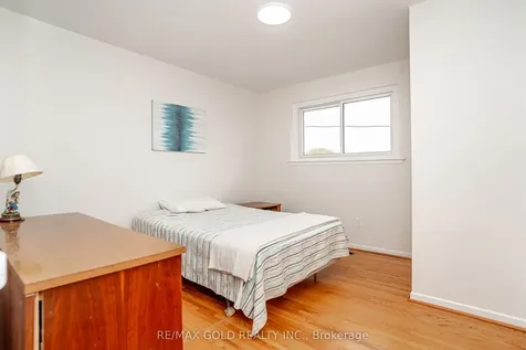 64 Dalraith Crescent Brampton ON L6T 2X5