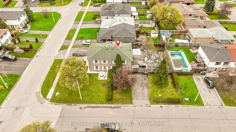 64 Dalraith Crescent Brampton ON L6T 2X5