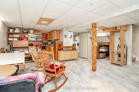 64 Dalraith Crescent Brampton ON L6T 2X5