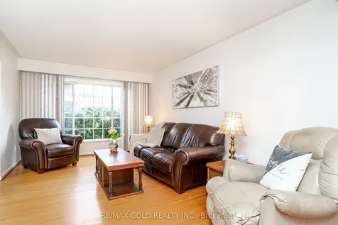64 Dalraith Crescent Brampton ON L6T 2X5