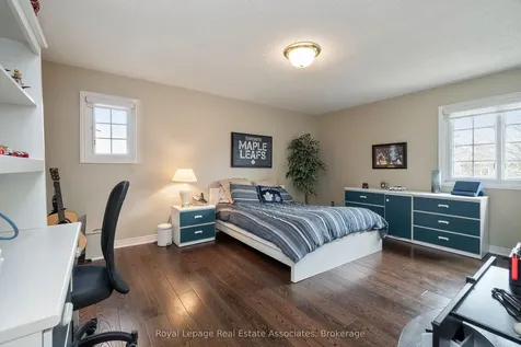 1617 Tipperary Court Mississauga ON L5H 3Z5