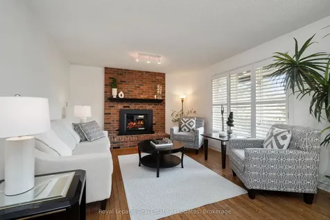 1617 Tipperary Court Mississauga ON L5H 3Z5