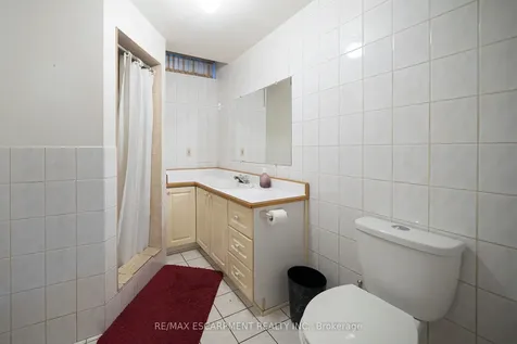 2057 Wincanton Crescent Mississauga ON L5M 3E4