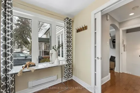 71 English Street Brampton ON L6X 1L5