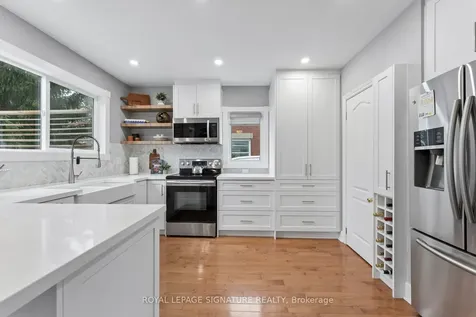 71 English Street Brampton ON L6X 1L5