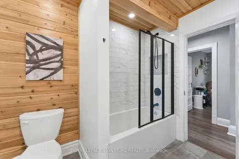 71 English Street Brampton ON L6X 1L5