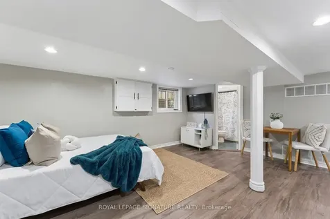 71 English Street Brampton ON L6X 1L5