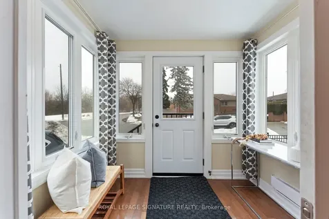 71 English Street Brampton ON L6X 1L5