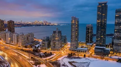 58 Marine Parade Drive Toronto ON M8V 4G1