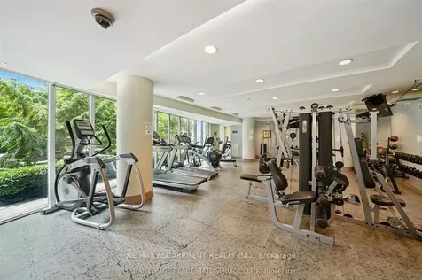 58 Marine Parade Drive Toronto ON M8V 4G1