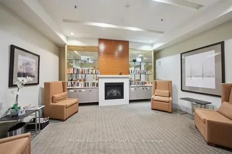58 Marine Parade Drive Toronto ON M8V 4G1