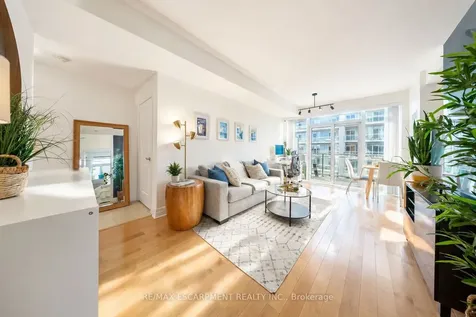 58 Marine Parade Drive Toronto ON M8V 4G1