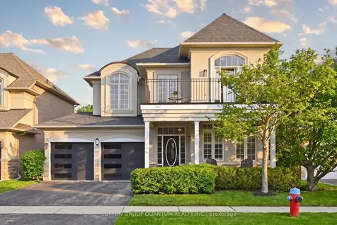287 Turning Leaf Road Oakville ON L6L 6V5
