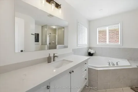 287 Turning Leaf Road Oakville ON L6L 6V5