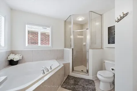 287 Turning Leaf Road Oakville ON L6L 6V5