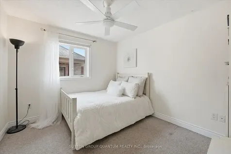 287 Turning Leaf Road Oakville ON L6L 6V5