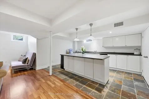 287 Turning Leaf Road Oakville ON L6L 6V5