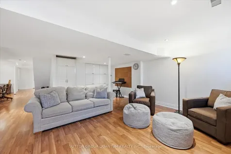 287 Turning Leaf Road Oakville ON L6L 6V5