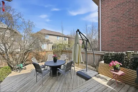 287 Turning Leaf Road Oakville ON L6L 6V5