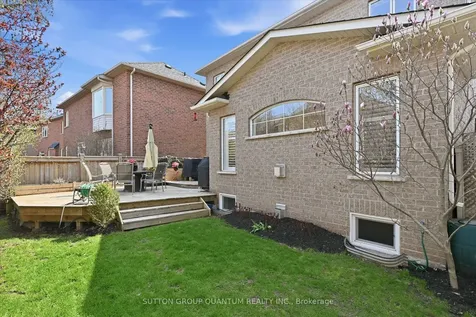 287 Turning Leaf Road Oakville ON L6L 6V5