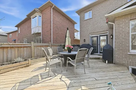 287 Turning Leaf Road Oakville ON L6L 6V5