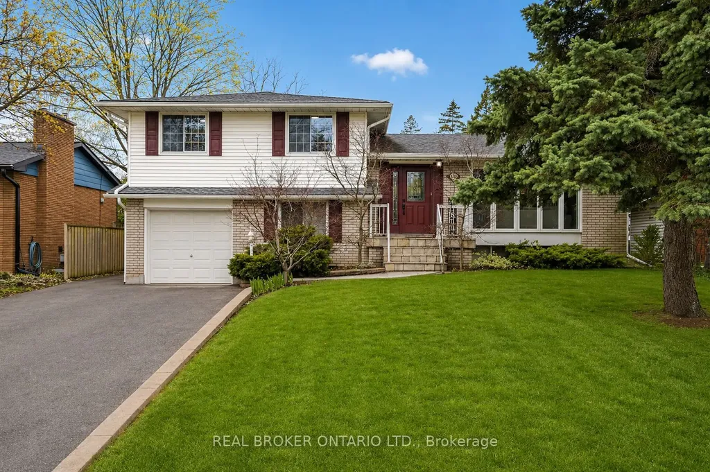 5119 Cherryhill Crescent Burlington ON L7L 4B8