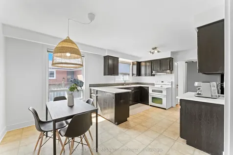 5 Westwynd Court Toronto ON M9R 2M1