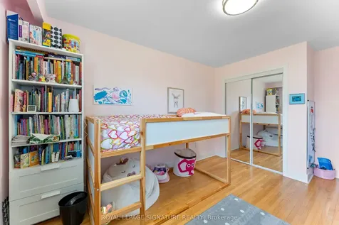 5 Westwynd Court Toronto ON M9R 2M1