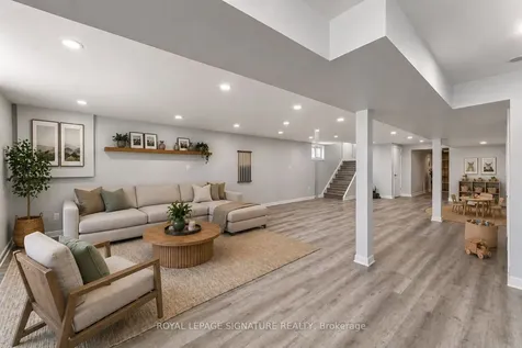 5 Westwynd Court Toronto ON M9R 2M1