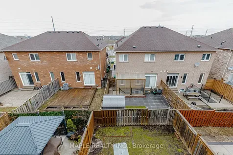 10 Eastlake Road Brampton ON L7A 3S2