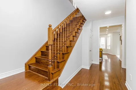 10 Eastlake Road Brampton ON L7A 3S2