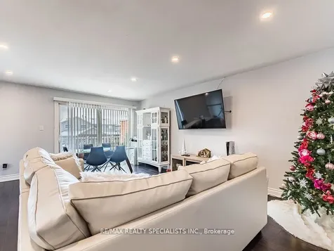 18 Ashford Court Brampton ON L6V 2Z1