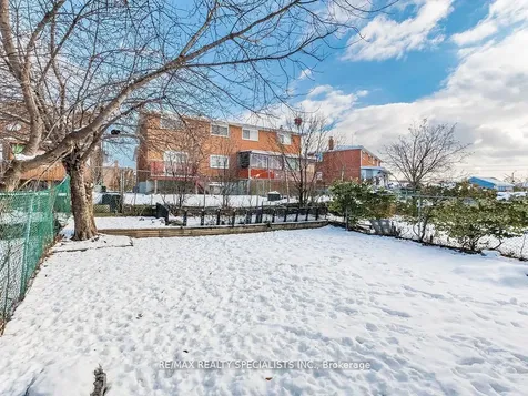 18 Ashford Court Brampton ON L6V 2Z1