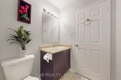 60 Fairwood Circle Brampton ON L6R 0Y6