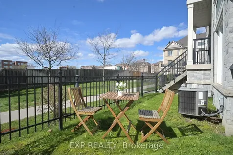 60 Fairwood Circle Brampton ON L6R 0Y6