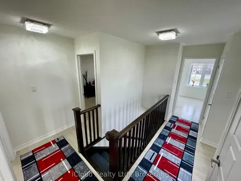1222 Rose Way Milton ON L9E 1P1