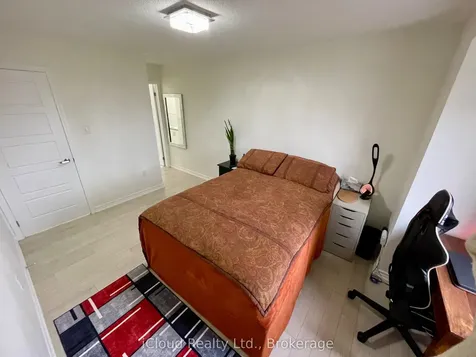 1222 Rose Way Milton ON L9E 1P1