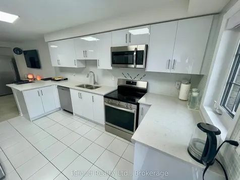 1222 Rose Way Milton ON L9E 1P1