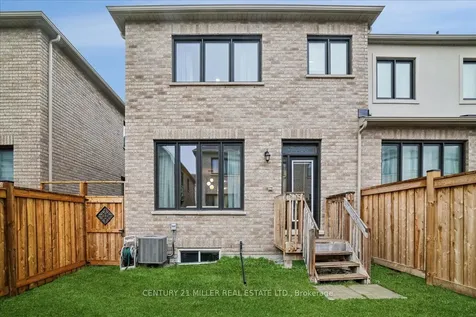 333 Thimbleweed Court Milton ON L9T 2X5