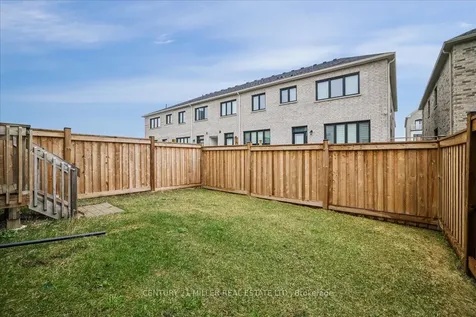 333 Thimbleweed Court Milton ON L9T 2X5