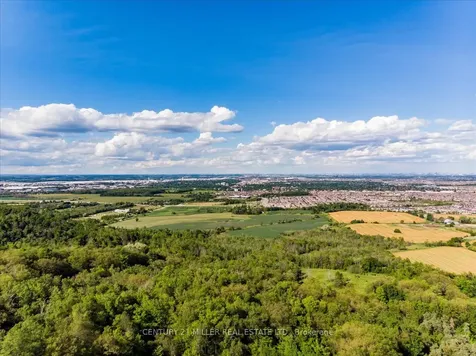 333 Thimbleweed Court Milton ON L9T 2X5
