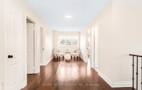 4829 St. Martin Mews Mississauga ON L5M 7J9
