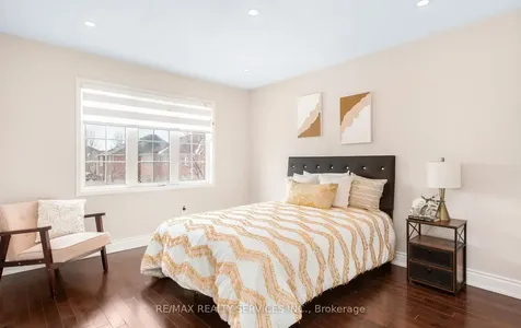 4829 St. Martin Mews Mississauga ON L5M 7J9