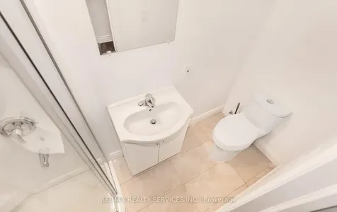 4829 St. Martin Mews Mississauga ON L5M 7J9