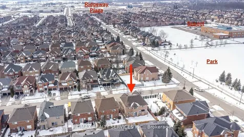 4829 St. Martin Mews Mississauga ON L5M 7J9