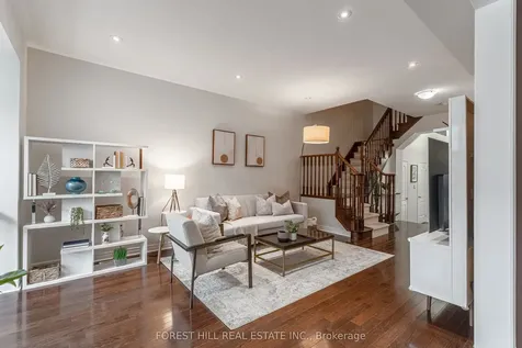 2019 Trawden Way Oakville ON L6M 0M3