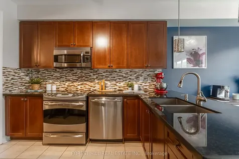 2019 Trawden Way Oakville ON L6M 0M3